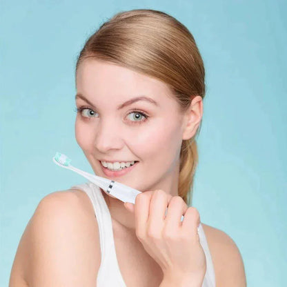 Dental Cleaner™ | for professional-quality cleaning