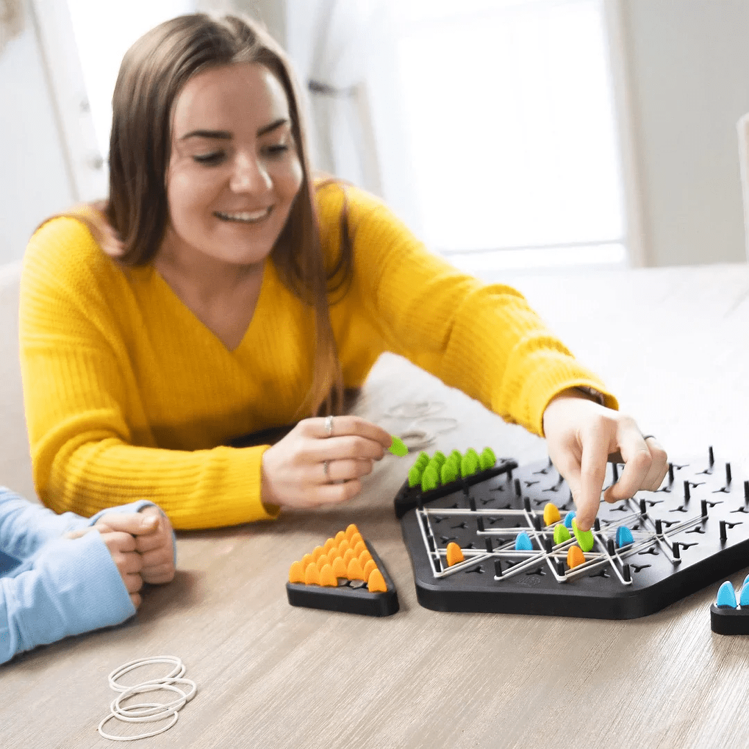 TriadChess™ | Ervaar ongekende strategieën!