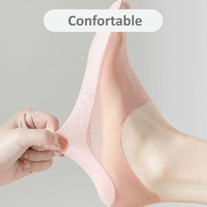 FrostSilk™ – Women’s Silk Socks – Ultimate Breathable Comfort