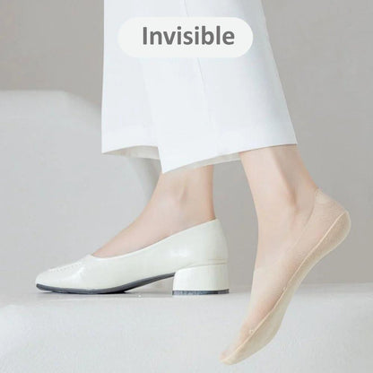FrostSilk™ – Women’s Silk Socks – Ultimate Breathable Comfort