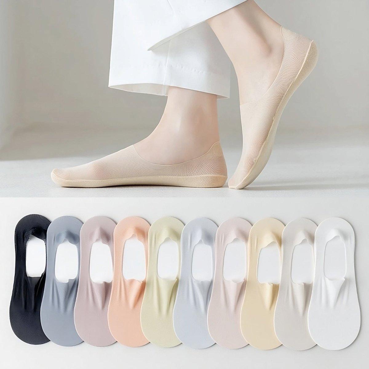 FrostSilk™ – Women’s Silk Socks – Ultimate Breathable Comfort