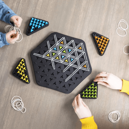 TriadChess™ | Ervaar ongekende strategieën!